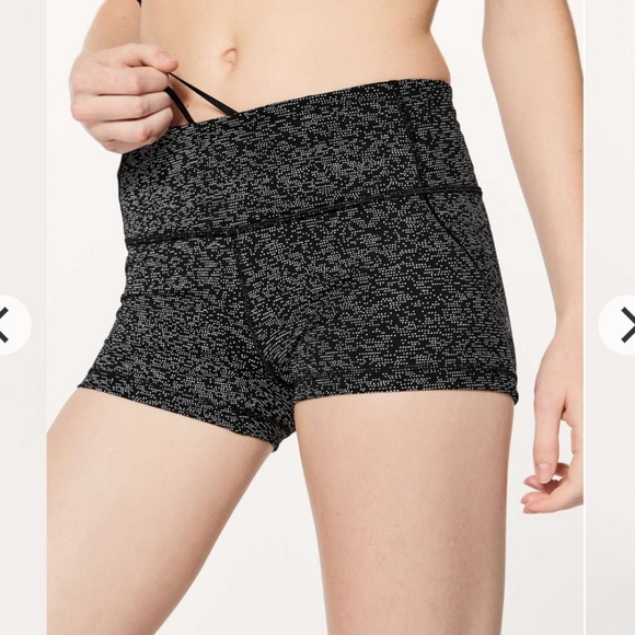 lululemon athletica Pants - Lululemon Quick Pace short in soundwave